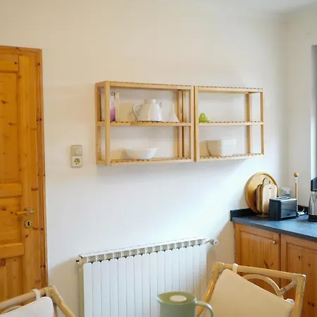 Ruhige Lage, Nah Am Klinikum & Einkaufsmoeglichkeiten Apartment *